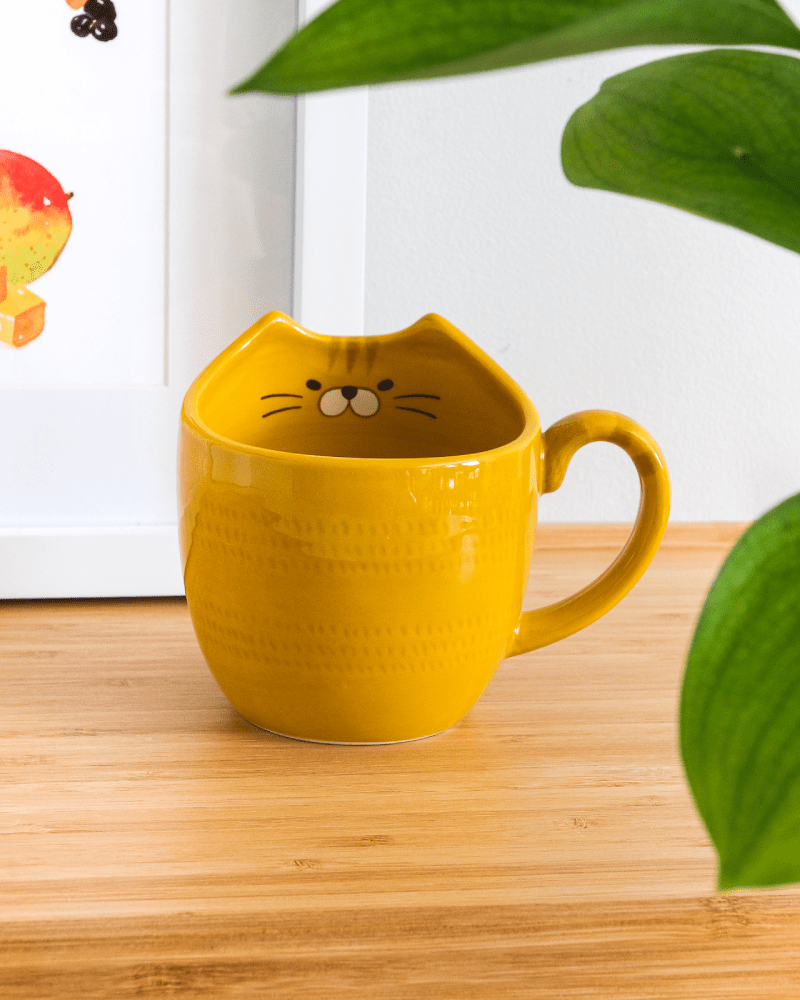 DECOLE Kannya Cat Ceramic Mug